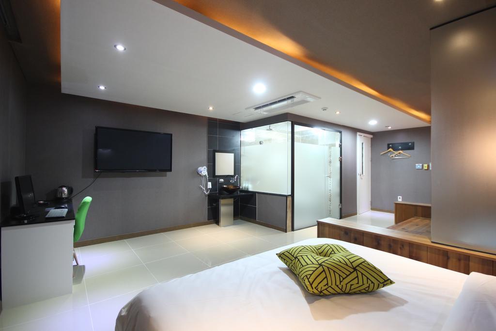 Hotel Well Busan Exterior photo